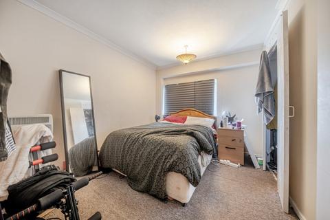 3 bedroom terraced house for sale, Bonchurch Close, Bassett Green, Southampton, Hampshire, SO16