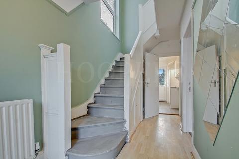 3 bedroom end of terrace house for sale, Ballogie Avenue, London, NW10