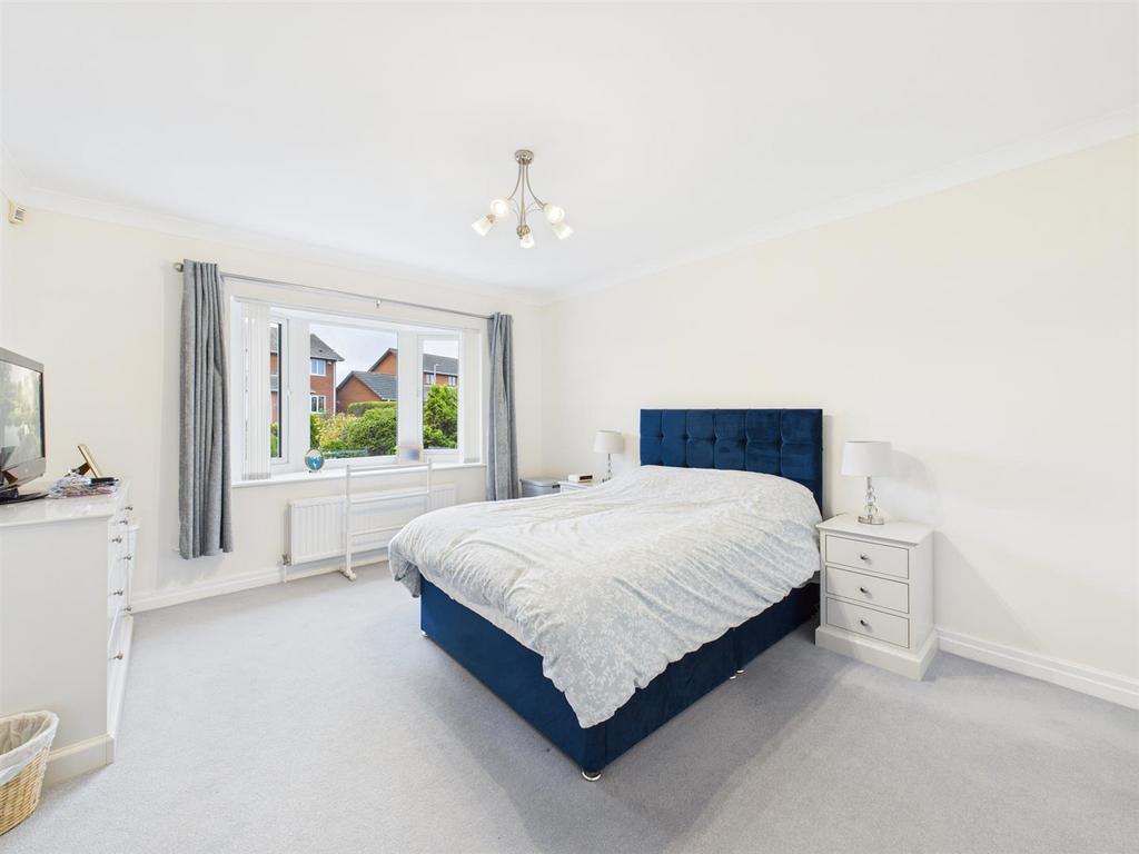 Bedroom: