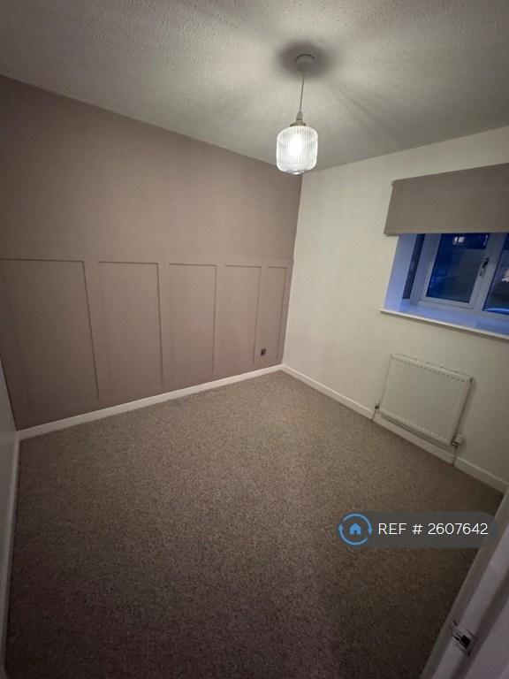 Double Bedroom