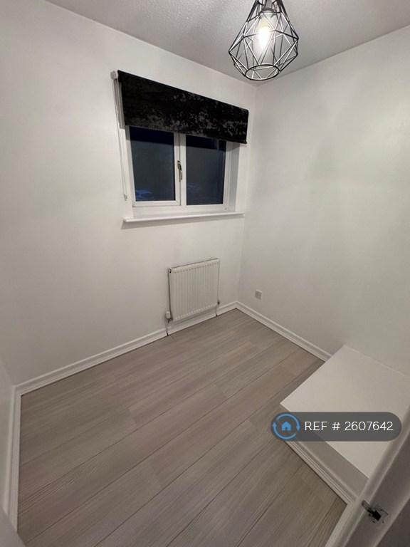 Single Bedroom/Office
