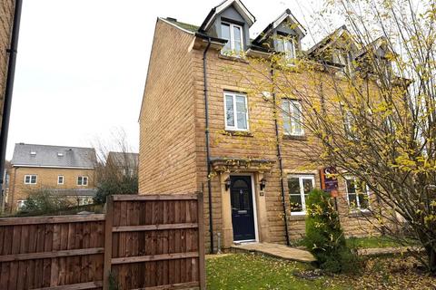 4 bedroom semi-detached house for sale, Carr Road, Buxton