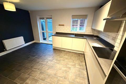 4 bedroom semi-detached house for sale, Carr Road, Buxton