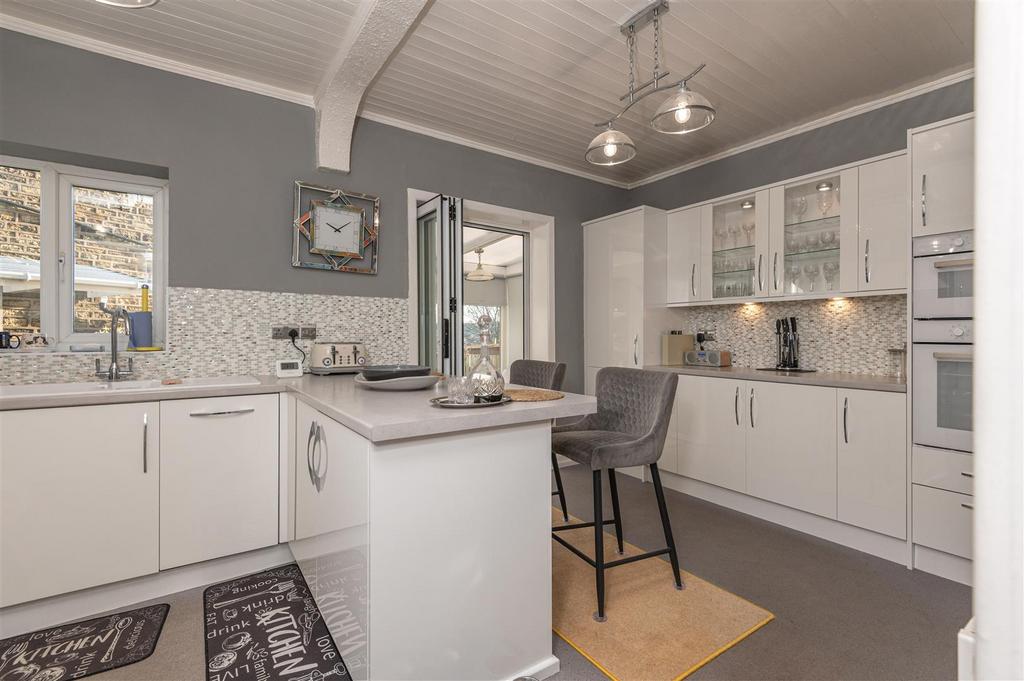 Breakfast Kitchen