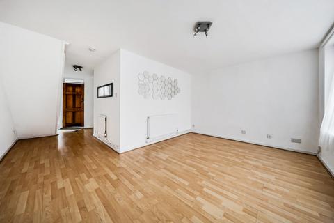 2 bedroom apartment for sale, Ollgar Close, London