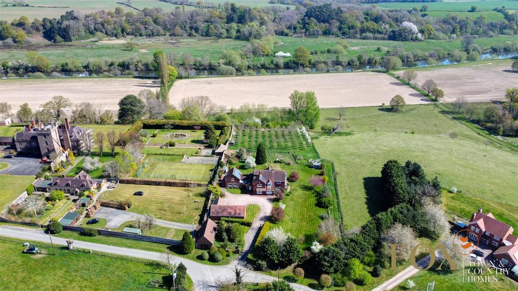 Holt Grange (1).jpg