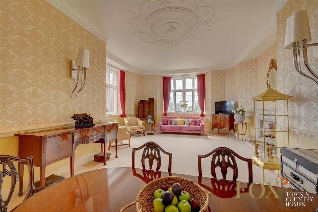 8 Westwoood House (2