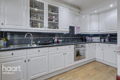 undefined, Dawpool Road, London