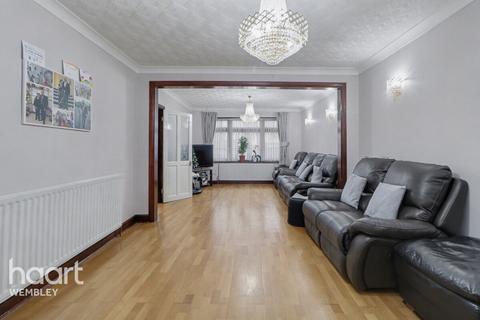 undefined, Dawpool Road, London