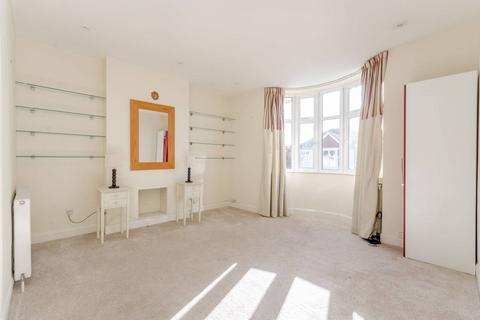 2 bedroom flat to rent, Ethelbert Road, Raynes Park, London, SW20