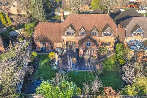 4 bedroom detached house for sale, Soane End, Emmer Green