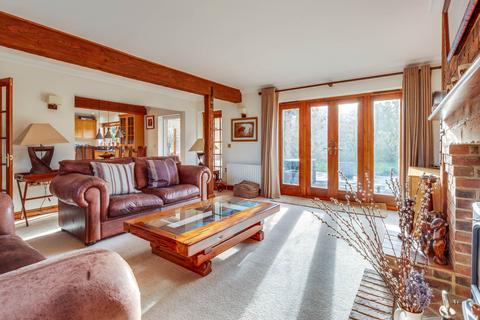 4 bedroom detached house for sale, Soane End, Emmer Green