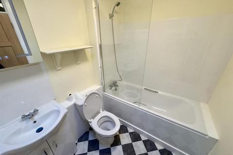 undefined, Auckland Road, London