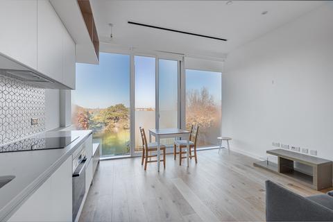 undefined, Vonder Parkside, Great West Road TW8