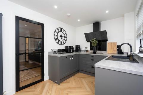3 bedroom semi-detached house for sale, Rannoch Place, Shieldhill, Falkirk, FK1