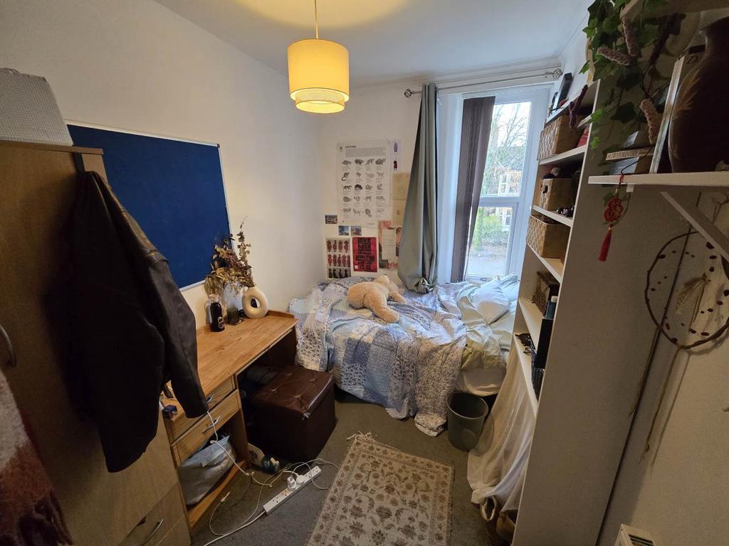 First floor front ri