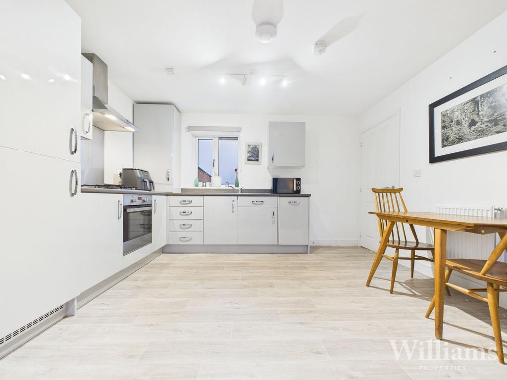 Kitchen/Living Area
