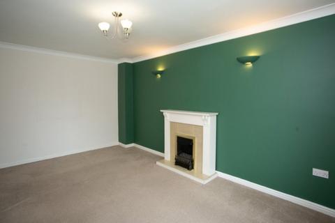 3 bedroom end of terrace house for sale, Aspen Close, Pickering, YO18 8TJ