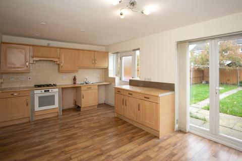 3 bedroom end of terrace house for sale, Aspen Close, Pickering, YO18 8TJ