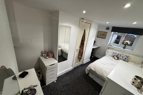 undefined, Brudenell View, Leeds LS6
