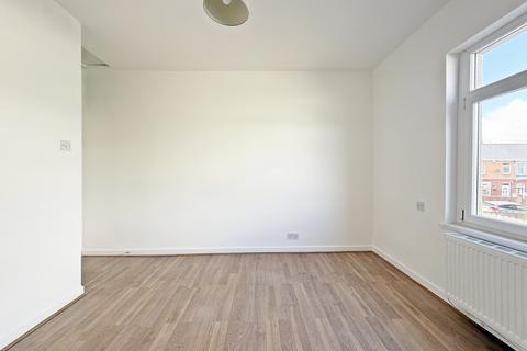 undefined, Llanharan, Pontyclun CF72