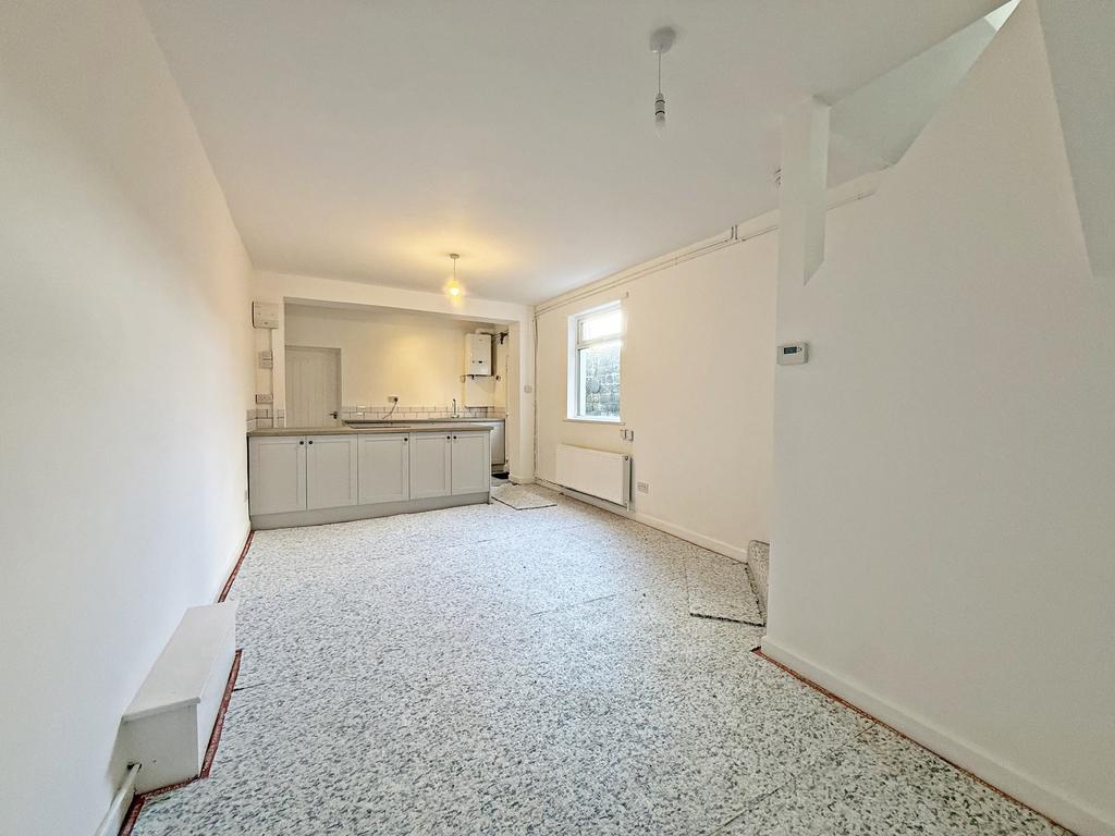 Open Plan Lounge/Kitchen