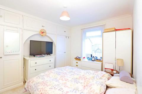undefined, Acacia Grove, New Malden