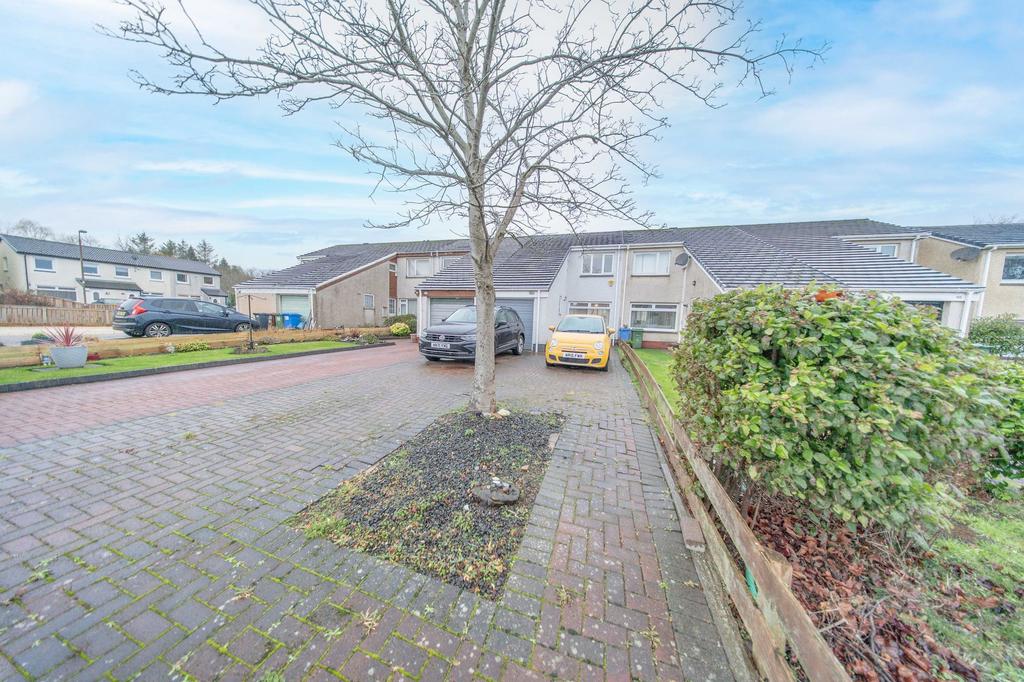 Front Approach and Garage