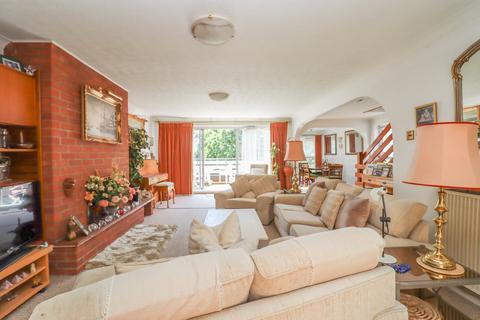4 bedroom detached house for sale, Sedgemead, Southampton SO31