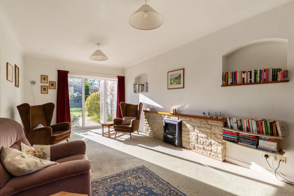 100524 53 Bouverie Avenue-4.jpg