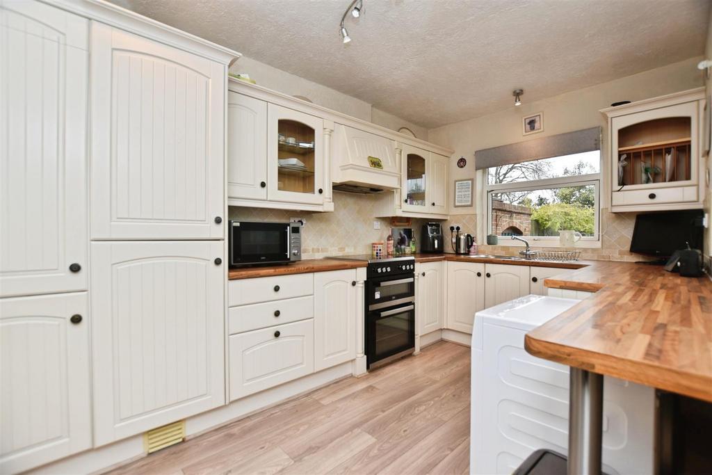 Breakfast Kitchen