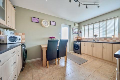 undefined, Dysons Close, Yatton, BS49