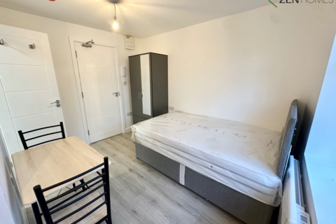 undefined, London E17