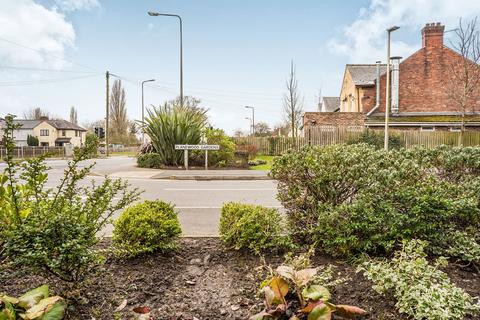 2 bedroom flat to rent, Planewood Gardens, Lowton, Warrington, WA3