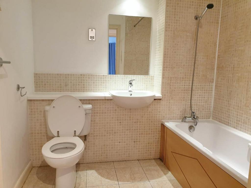 Main Bathroom
