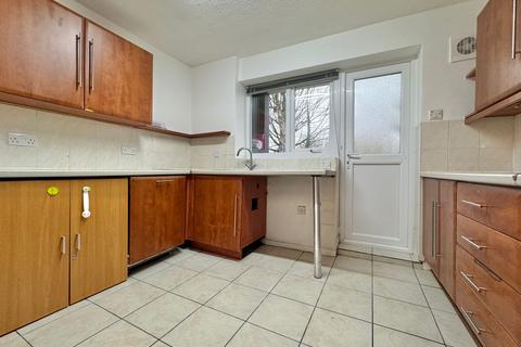 3 bedroom apartment for sale, Lockett Gardens, Salford, M3