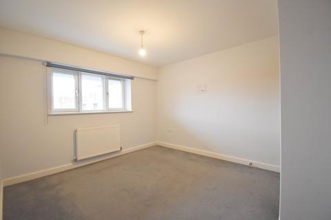 undefined, Green Lane, Shepperton, TW17