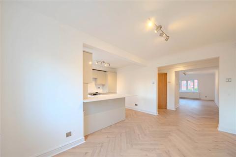 2 bedroom apartment for sale, Hadleigh Court, Shadwell Lane, Leeds