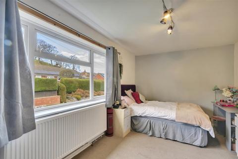 undefined, Bron Y Gaer, Llanfyllin