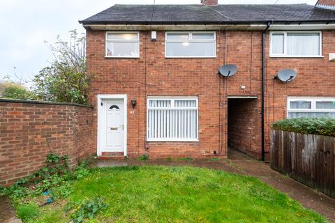 3 bedroom end of terrace house for sale, Frome Road, Hull HU8