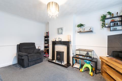 3 bedroom end of terrace house for sale, Frome Road, Hull HU8