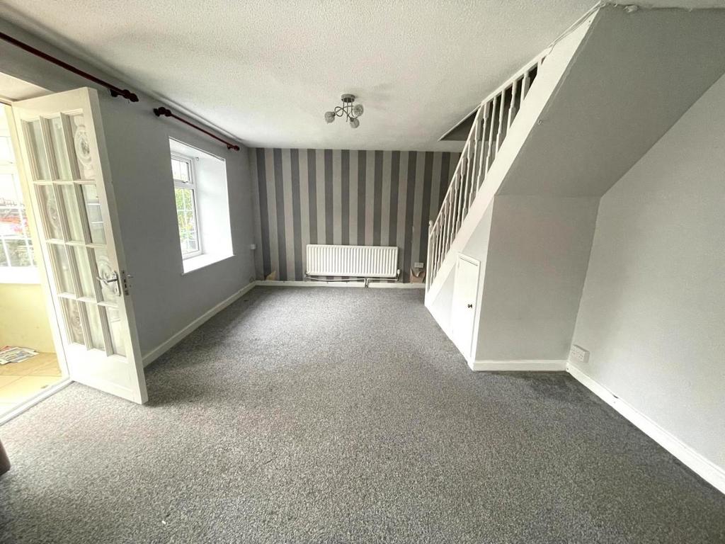 Living Room.JPG