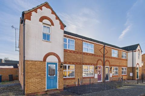 3 bedroom end of terrace house for sale, Kingfisher Way, Cottenham