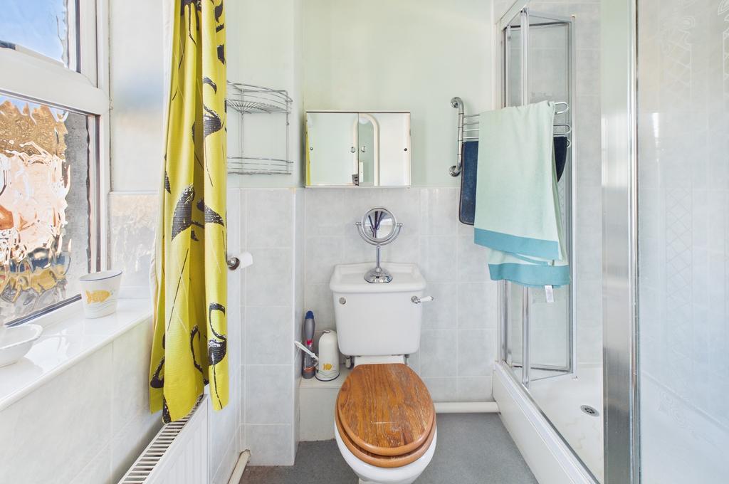 Cam02519 g0 pr0364 still018