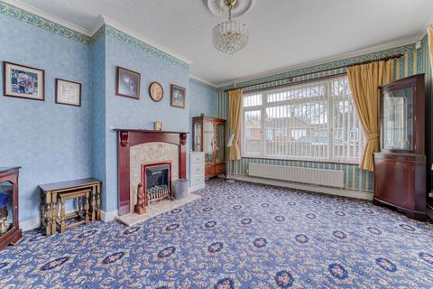 2 bedroom detached bungalow for sale, Sharon Drive, Lowestoft