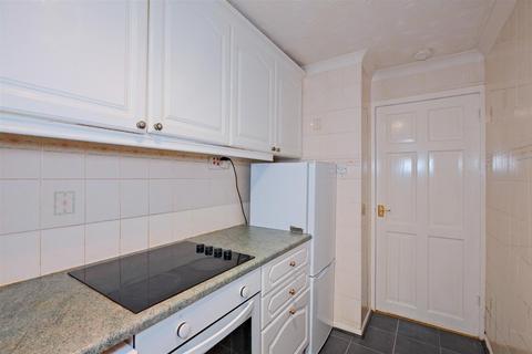 1 bedroom apartment for sale, Bothwell Street, Hamilton