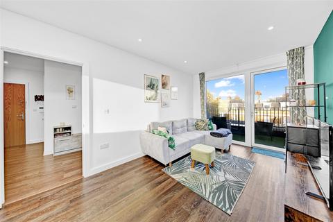 undefined, Siva Court, Mile End, E3