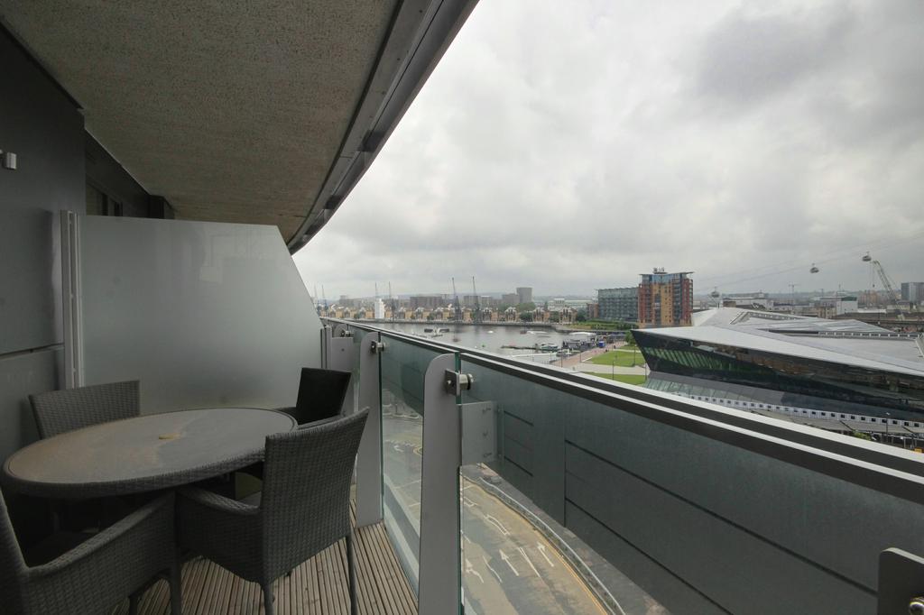 Balcony1