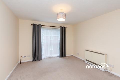 undefined, Corfe Way, Farnborough, GU14