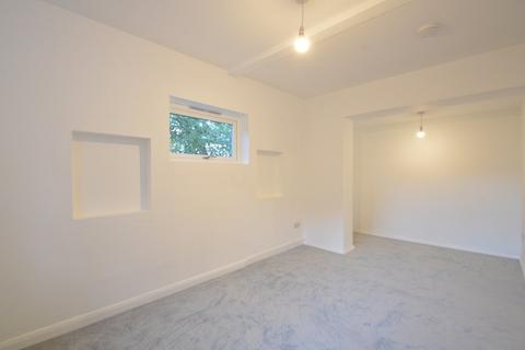 undefined, Portmore Park Road, Weybridge, KT13